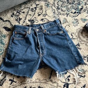 Levi Jean Shorts